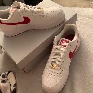 nike air force 1 , worn a couple times. still looks new